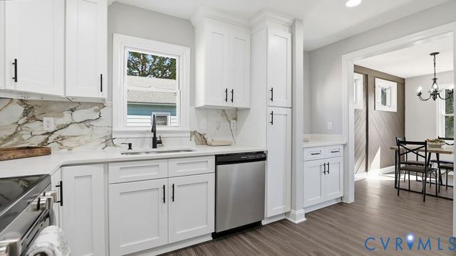 3525 Woodlawn St, Hopewell, VA 23860