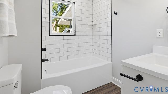 3525 Woodlawn St, Hopewell, VA 23860