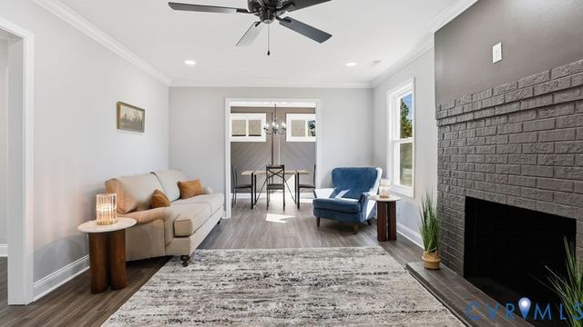 3525 Woodlawn St, Hopewell, VA 23860