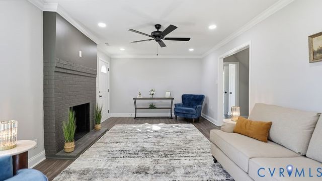 3525 Woodlawn St, Hopewell, VA 23860