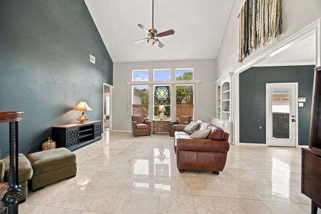 2417 La Rochelle Court, Seabrook, TX 77586