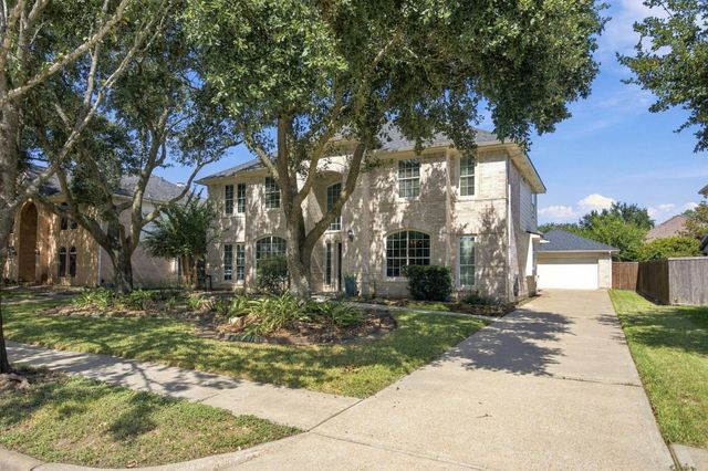 2417 La Rochelle Court, Seabrook, TX 77586