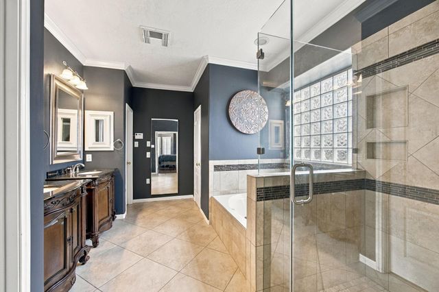 2417 La Rochelle Court, Seabrook, TX 77586