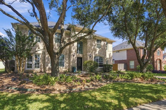 2417 La Rochelle Court, Seabrook, TX 77586