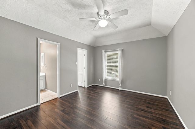 2417 La Rochelle Court, Seabrook, TX 77586