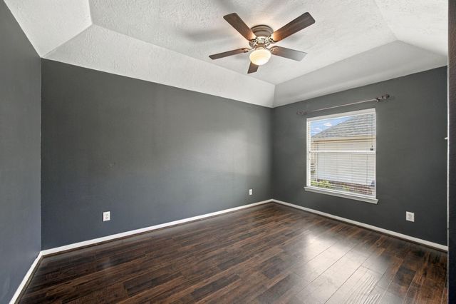 2417 La Rochelle Court, Seabrook, TX 77586