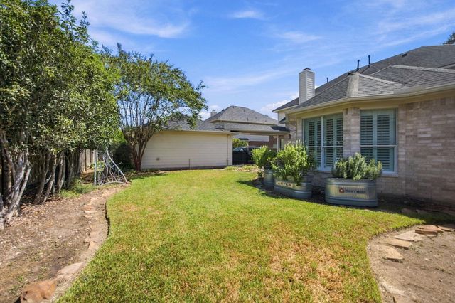 2417 La Rochelle Court, Seabrook, TX 77586