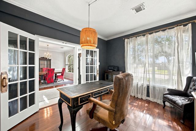 2417 La Rochelle Court, Seabrook, TX 77586