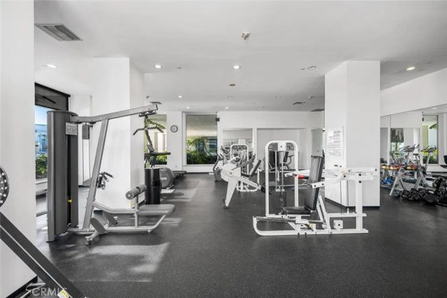 525 E Seaside Way 409, Long Beach, CA 90802