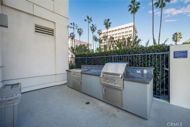 525 E Seaside Way 409, Long Beach, CA 90802