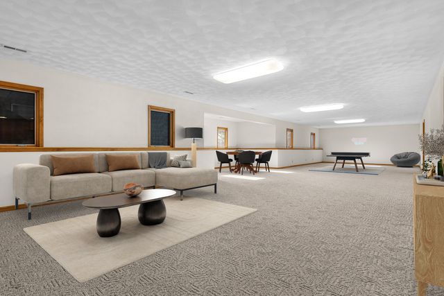 8317 Snaresbrook Road, Roscoe, IL 61073