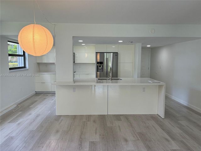 16141 Blatt Boulevard 113, Weston, FL 33326