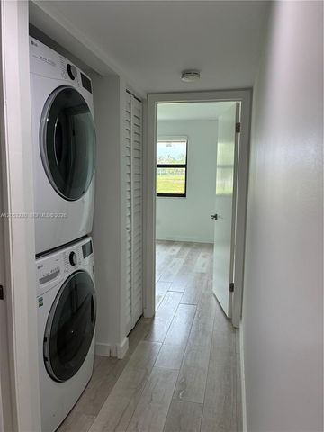 16141 Blatt Boulevard 113, Weston, FL 33326