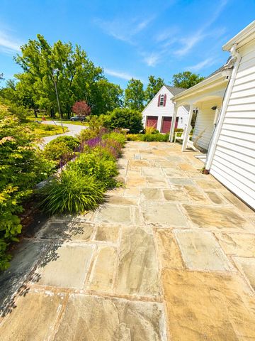 2837 W PHILADELPHIA AVE NW, Oley, PA 19547