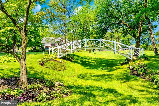 2837 W PHILADELPHIA AVE NW, Oley, PA 19547