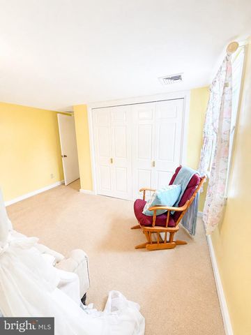 2837 W PHILADELPHIA AVE NW, Oley, PA 19547