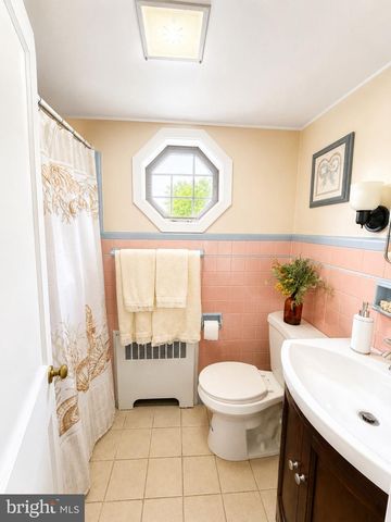 2837 W PHILADELPHIA AVE NW, Oley, PA 19547