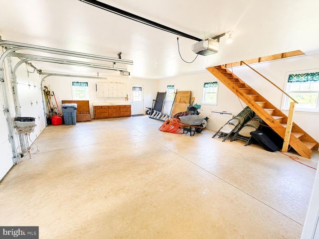 2837 W PHILADELPHIA AVE NW, Oley, PA 19547