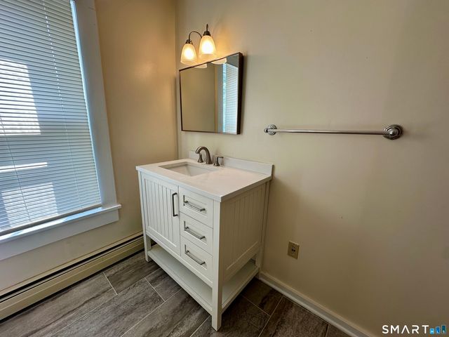 53 Montowese Street 2, Branford, CT 06405