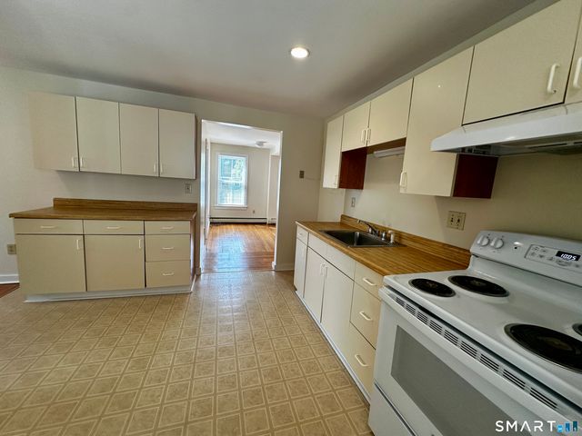 53 Montowese Street 2, Branford, CT 06405