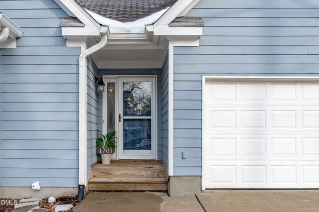 1701 Grand Barton Court, Apex, NC 27502