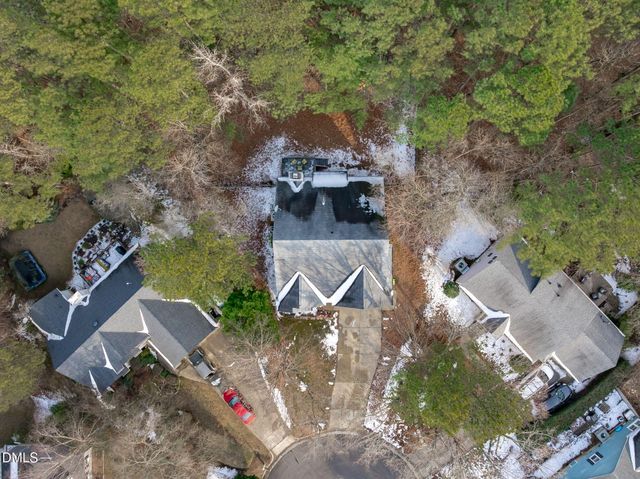 1701 Grand Barton Court, Apex, NC 27502