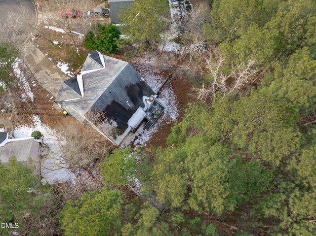 1701 Grand Barton Court, Apex, NC 27502