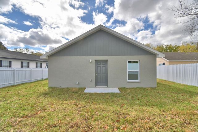 1040 E STANFORD STREET, Bartow, FL 33830