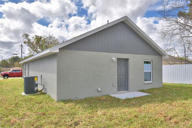 1040 E STANFORD STREET, Bartow, FL 33830