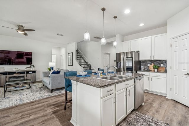 33102 SHADOW BRANCH LANE, Wesley Chapel, FL 33545