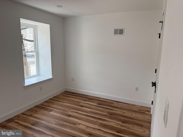 4810 UMBRIA, Philadelphia, PA 19127