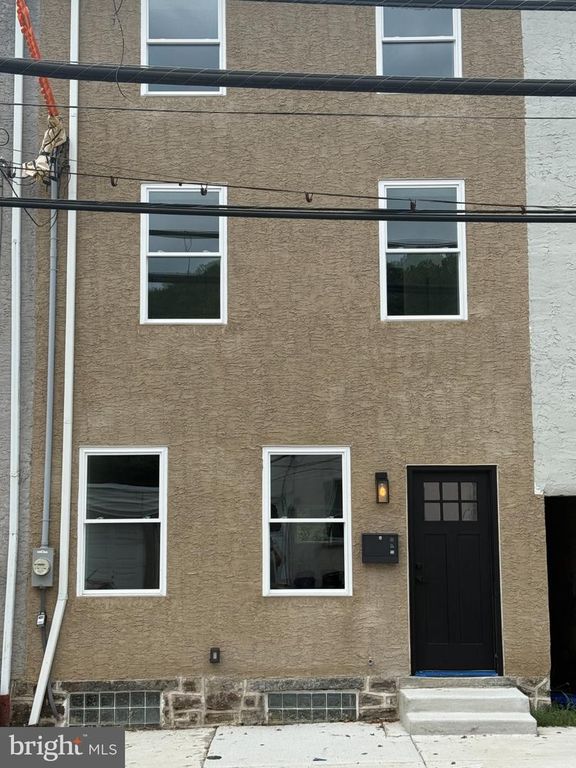 4810 UMBRIA, Philadelphia, PA 19127