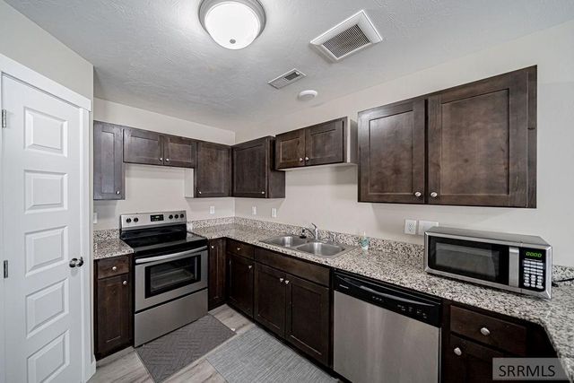 2873 Murwood Street, Idaho Falls, ID 83402