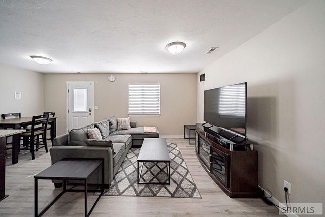 2873 Murwood Street, Idaho Falls, ID 83402