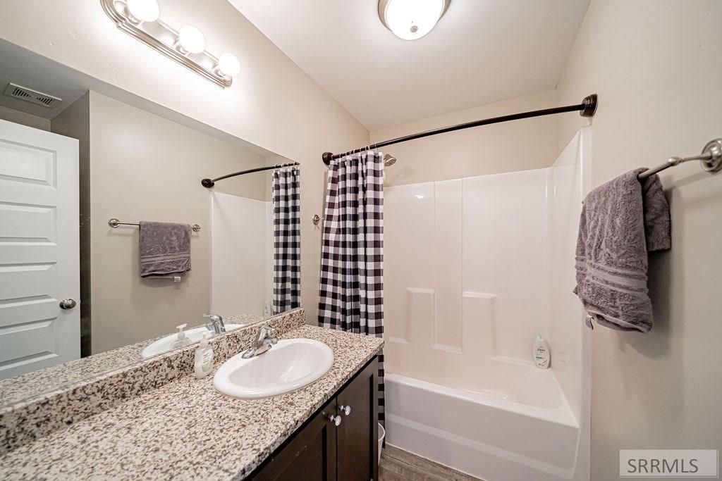 Image 36 of property listing at 2873 Murwood Street, Idaho Falls, ID 83402