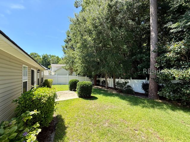 107 Heartstone Cir, Bluffton, SC 29910