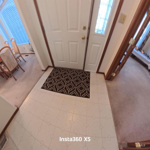 2450 Julie Lane, Twin Falls, ID 83301