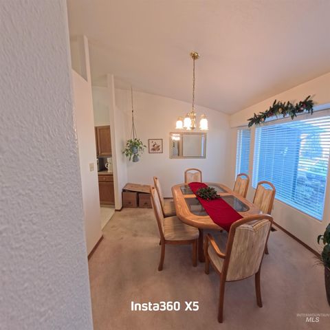 2450 Julie Lane, Twin Falls, ID 83301