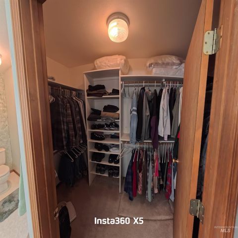 2450 Julie Lane, Twin Falls, ID 83301