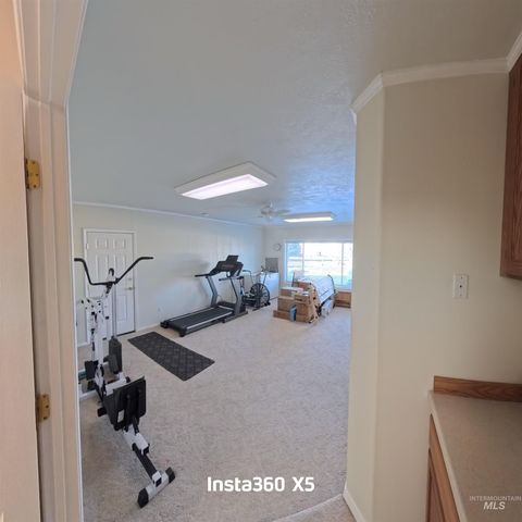 2450 Julie Lane, Twin Falls, ID 83301