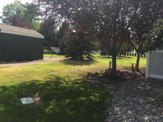 2450 Julie Lane, Twin Falls, ID 83301