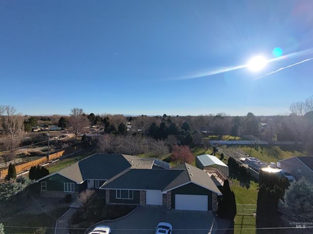 2450 Julie Lane, Twin Falls, ID 83301