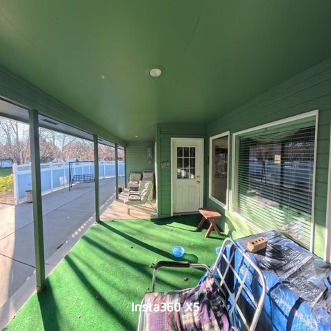 2450 Julie Lane, Twin Falls, ID 83301