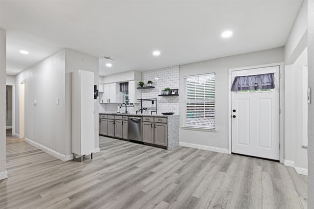 729 Hettie Street, Denton, TX 76209