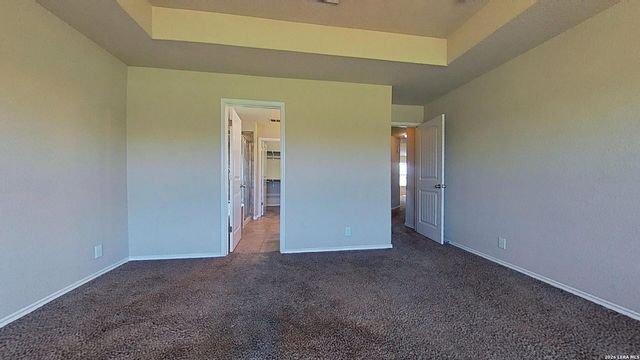 136 JOLIE CIR, Boerne, TX 78015