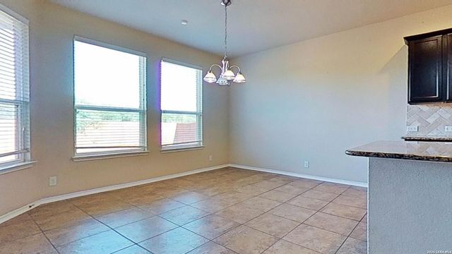 136 JOLIE CIR, Boerne, TX 78015
