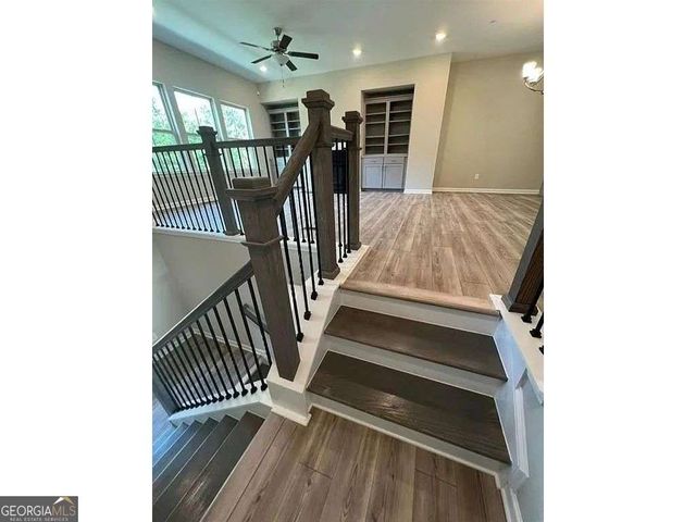 735 Brecklin Lane, Woodstock, GA 30188