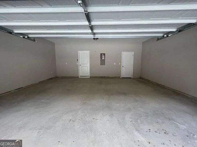 735 Brecklin Lane, Woodstock, GA 30188