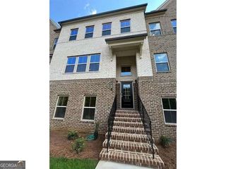 735 Brecklin Lane, Woodstock, GA 30188