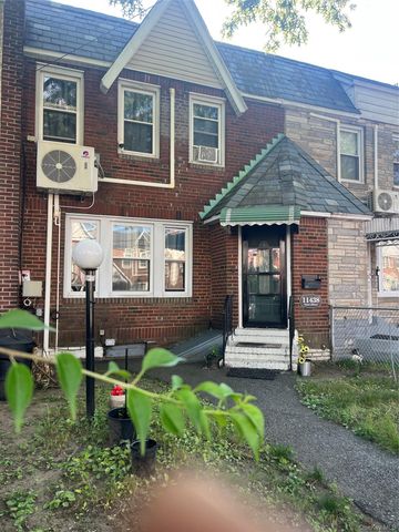 11438 198th Street, Saint Albans, NY 11412